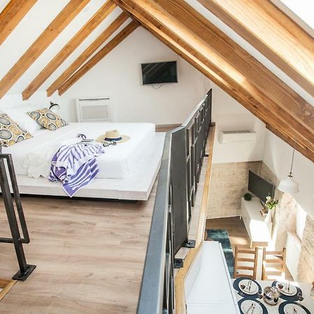Villa Lucia Trogir Eksteriør billede