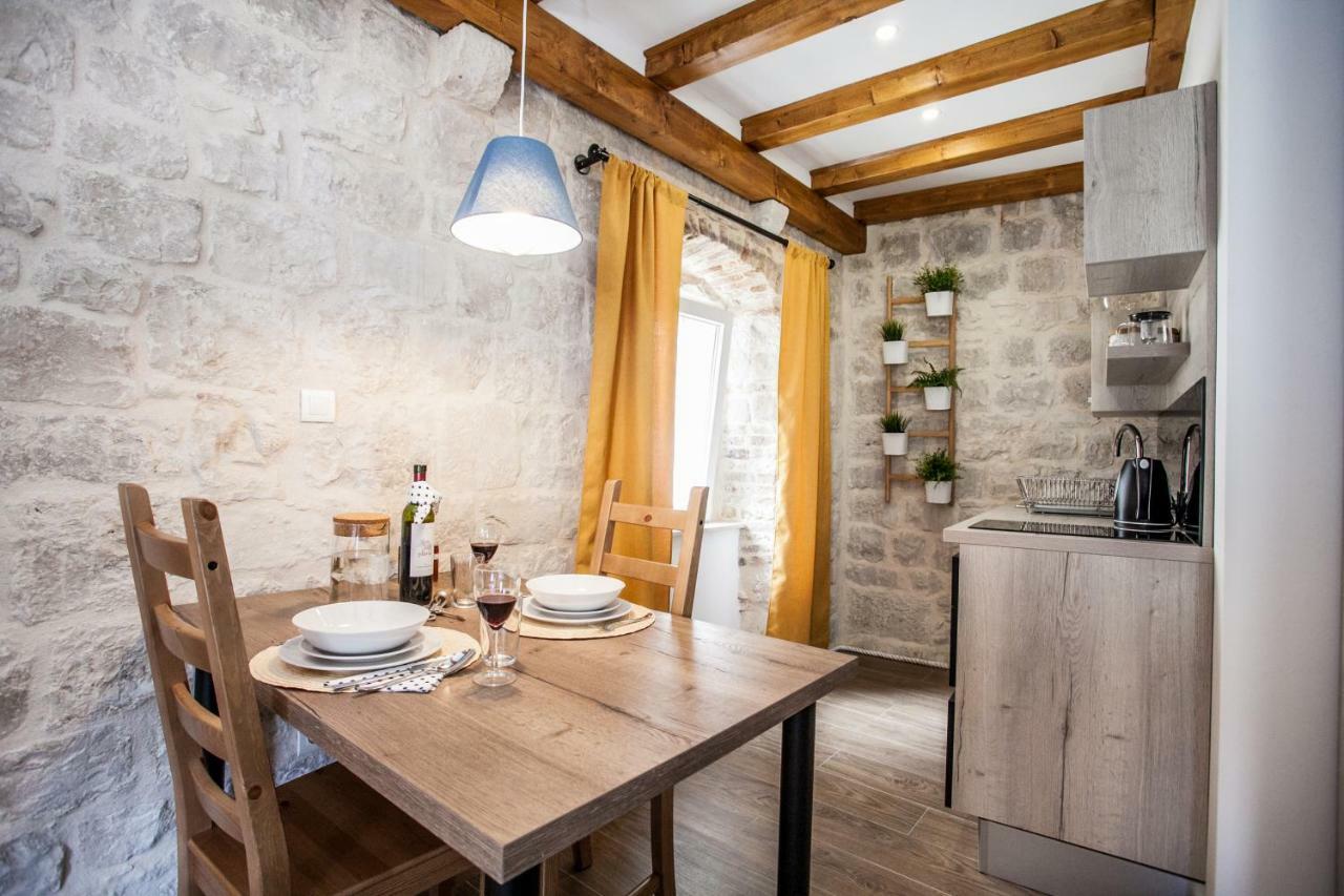 Villa Lucia Trogir Eksteriør billede