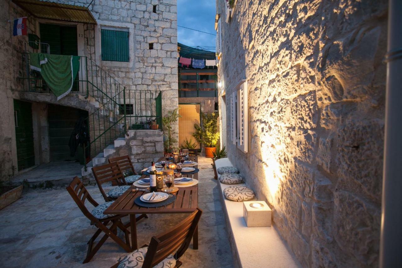 Villa Lucia Trogir Eksteriør billede