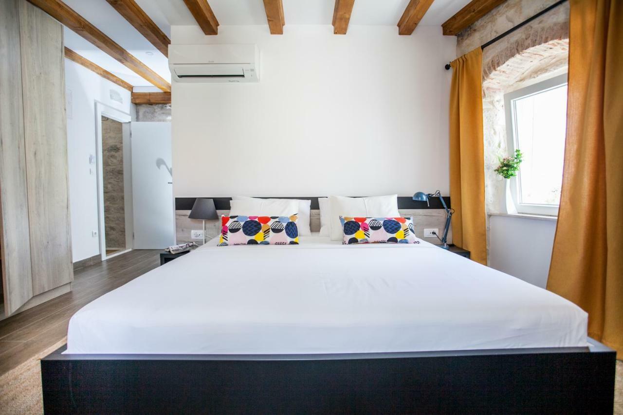 Villa Lucia Trogir Eksteriør billede