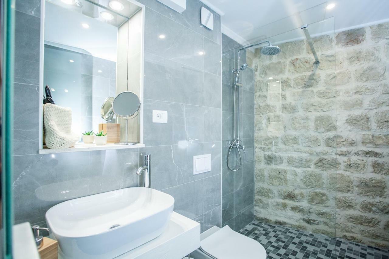 Villa Lucia Trogir Eksteriør billede